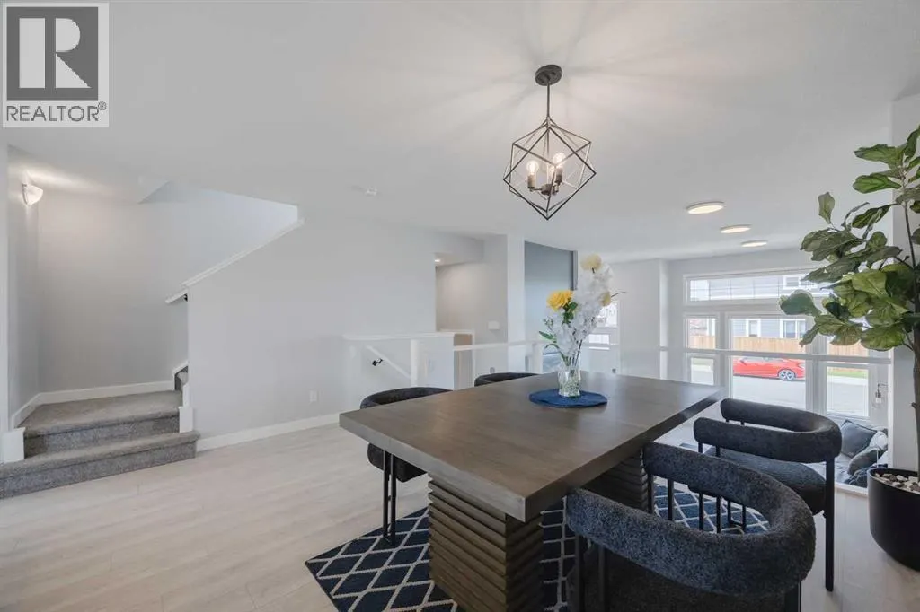 190 Magnolia Square SE