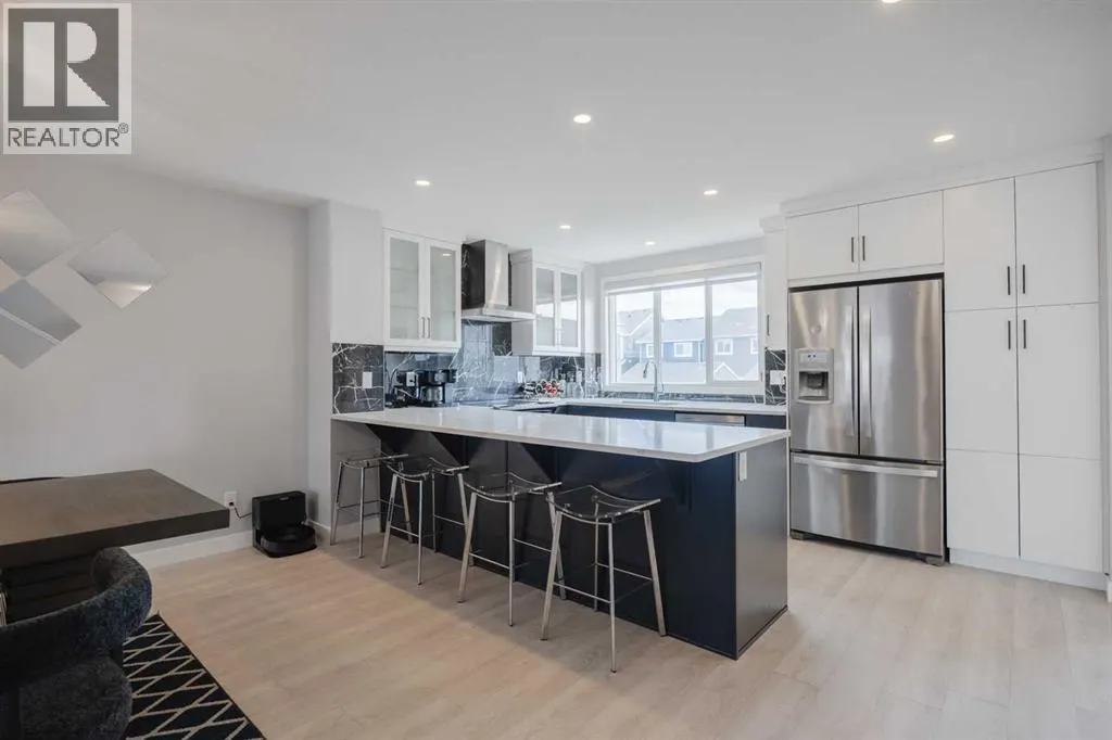 190 Magnolia Square SE
