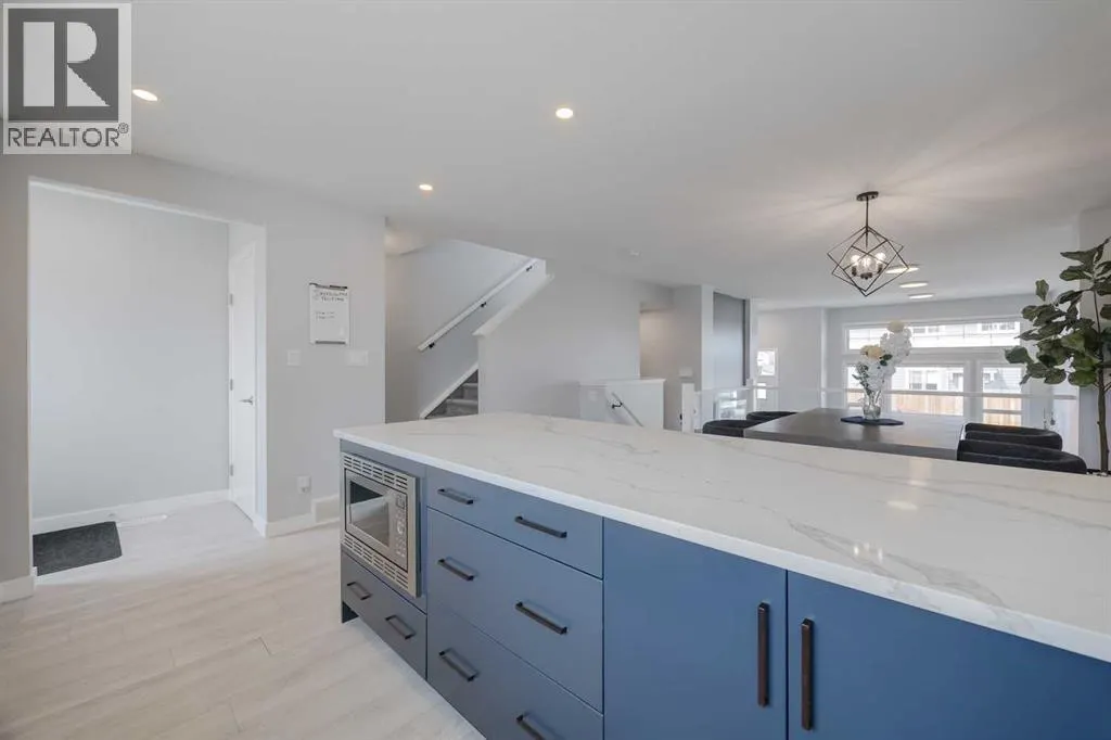 190 Magnolia Square SE