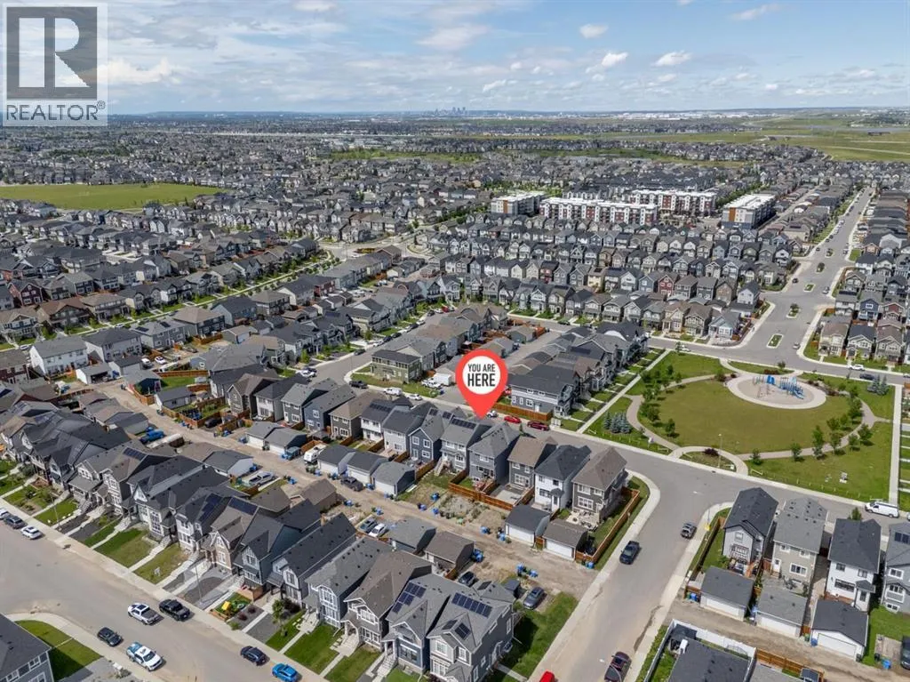 190 Magnolia Square SE