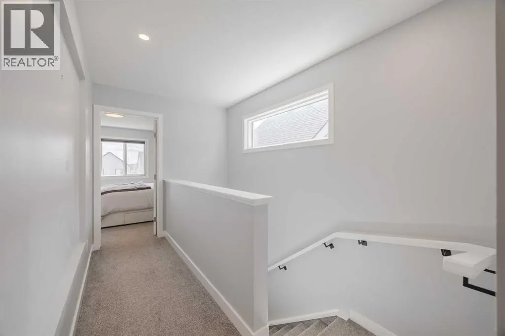 190 Magnolia Square SE