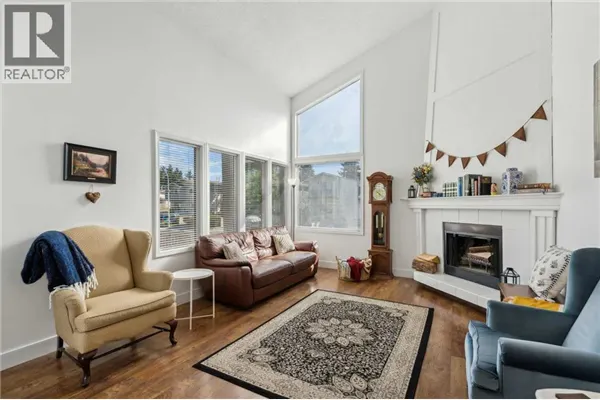 311 Fonda Way SE