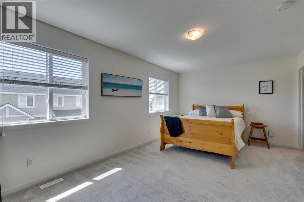 225 South Point Park SW