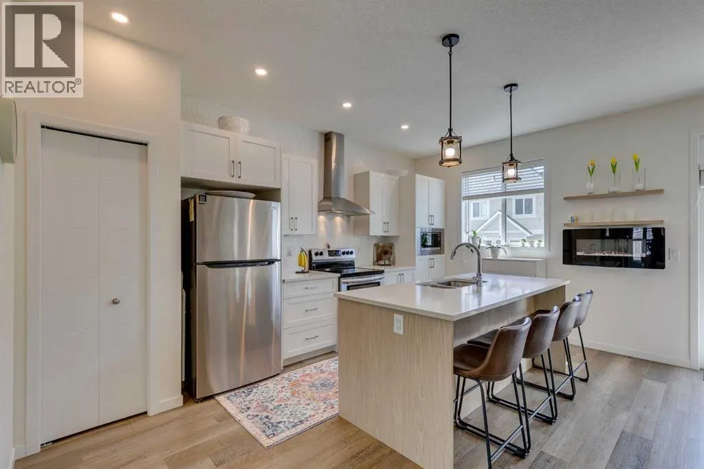 225 South Point Park SW