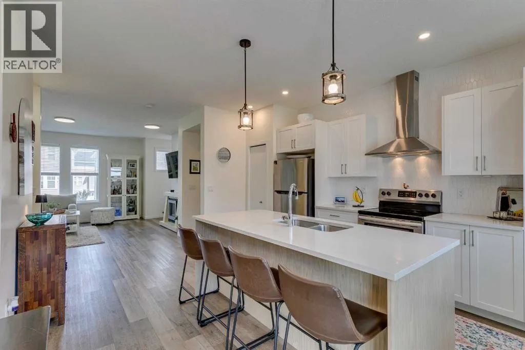 225 South Point Park SW