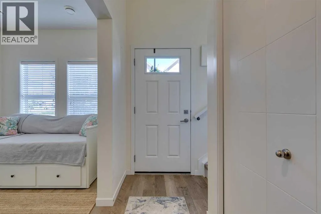 225 South Point Park SW