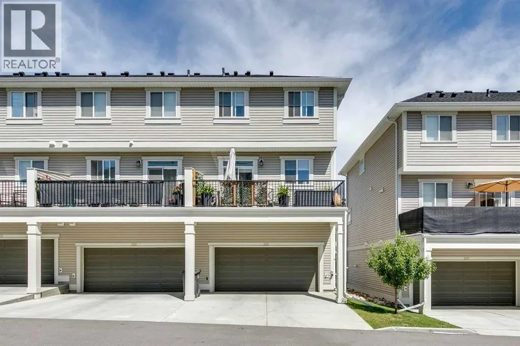 225 South Point Park SW