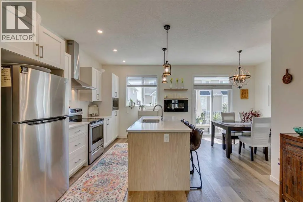 225 South Point Park SW