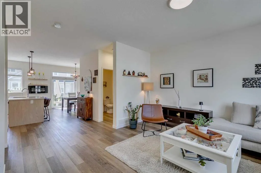 225 South Point Park SW