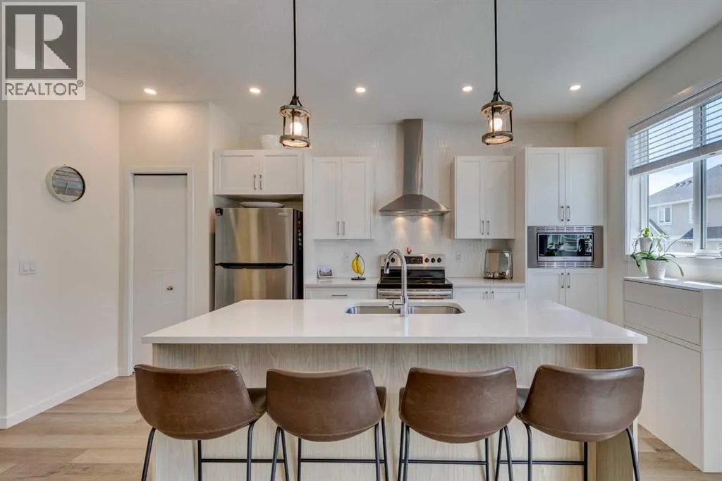225 South Point Park SW