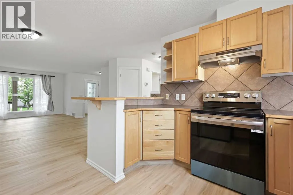 73 Prestwick Heights SE