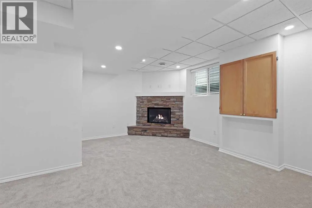 73 Prestwick Heights SE