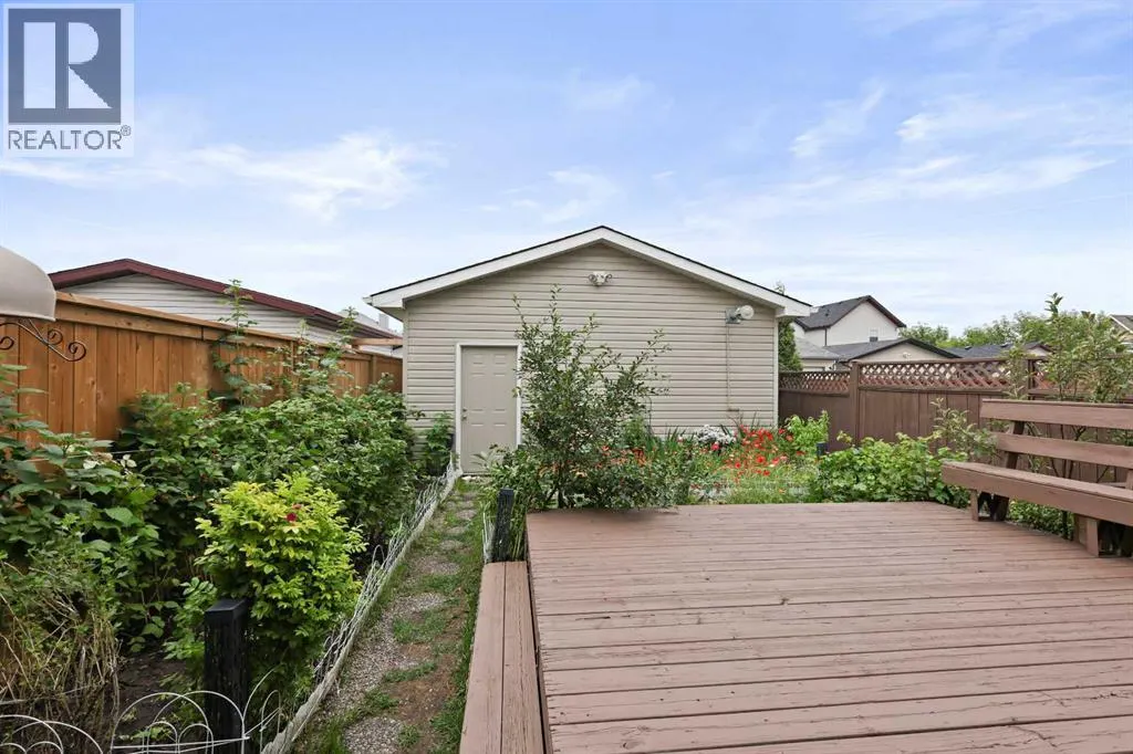 73 Prestwick Heights SE