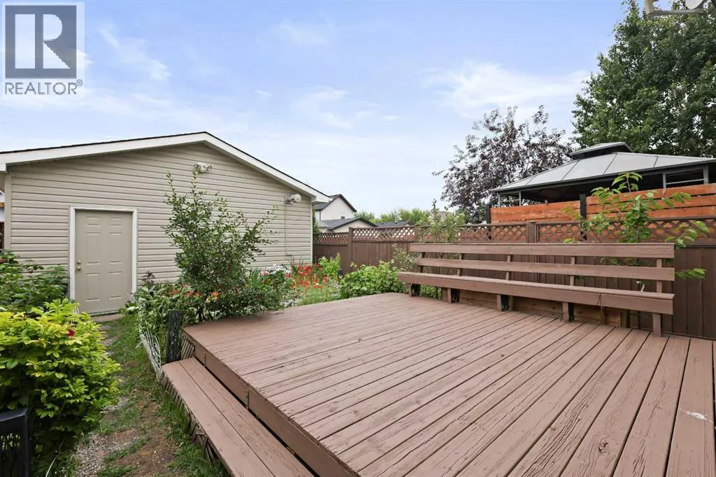 73 Prestwick Heights SE