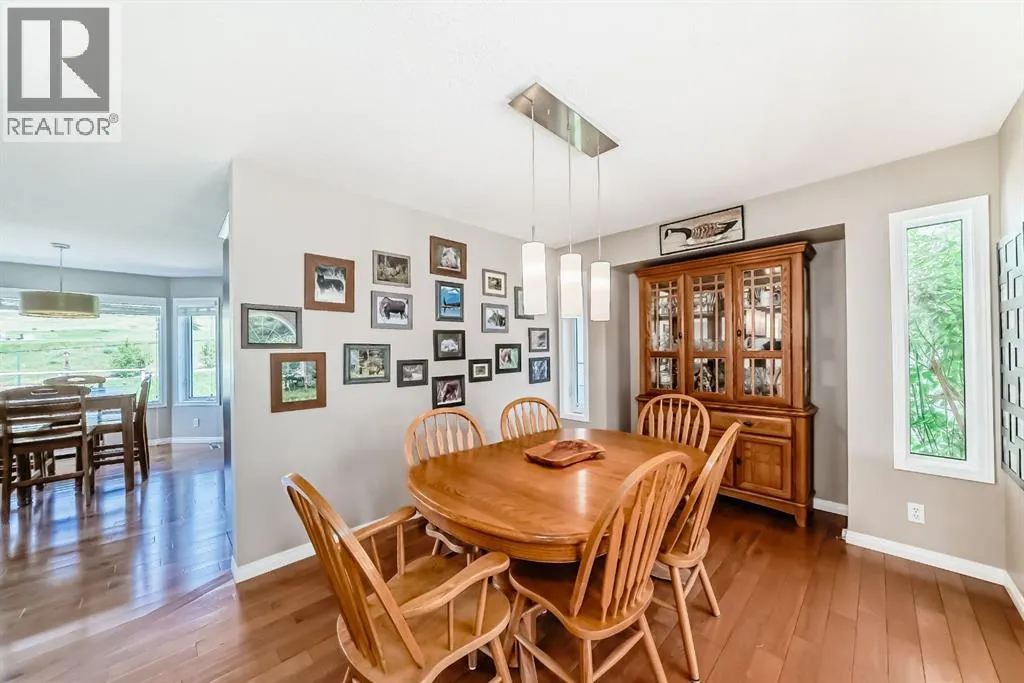 6 Gleneagles Close