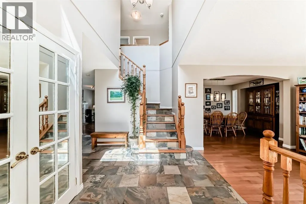6 Gleneagles Close