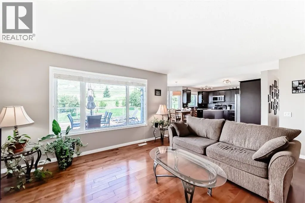 6 Gleneagles Close