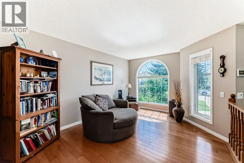6 Gleneagles Close