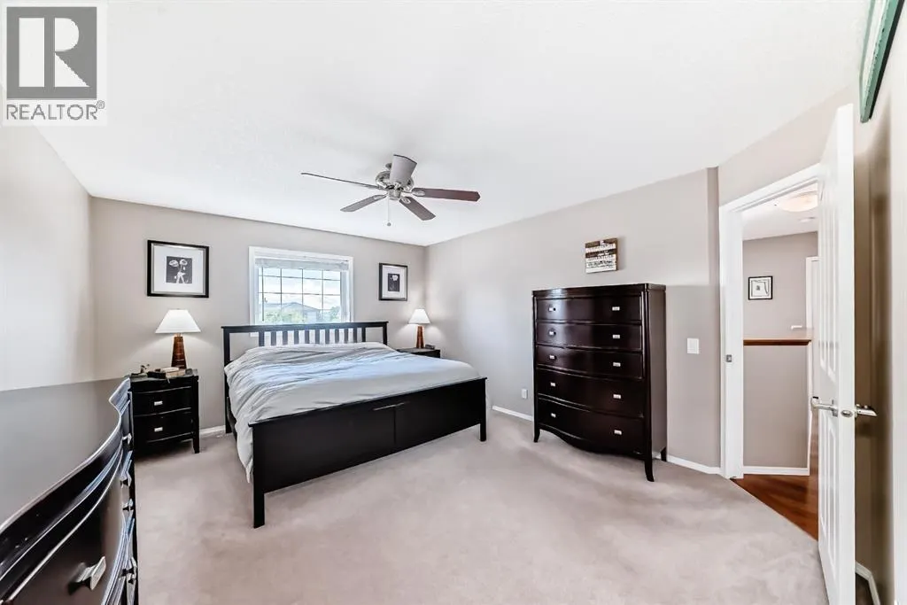6 Gleneagles Close