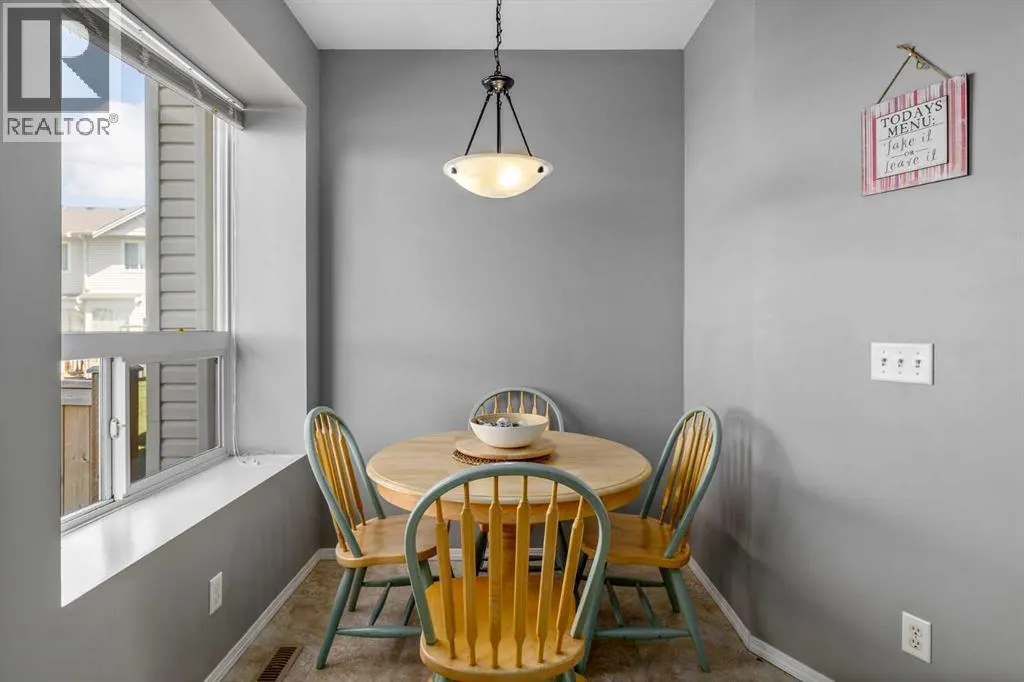 1303, 703 Luxstone Square SW