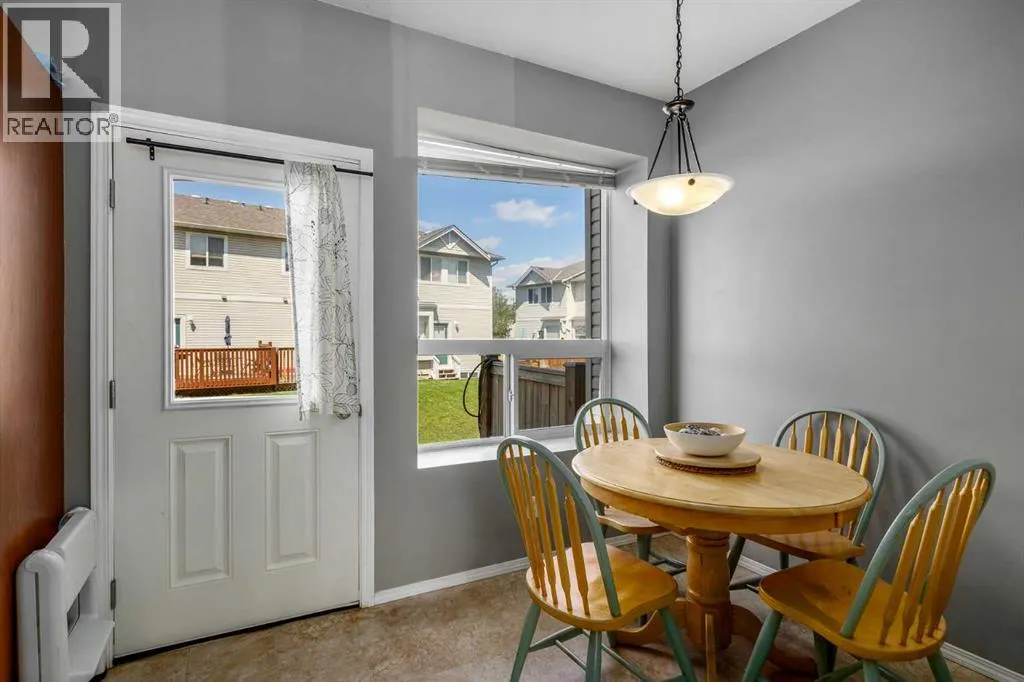 1303, 703 Luxstone Square SW
