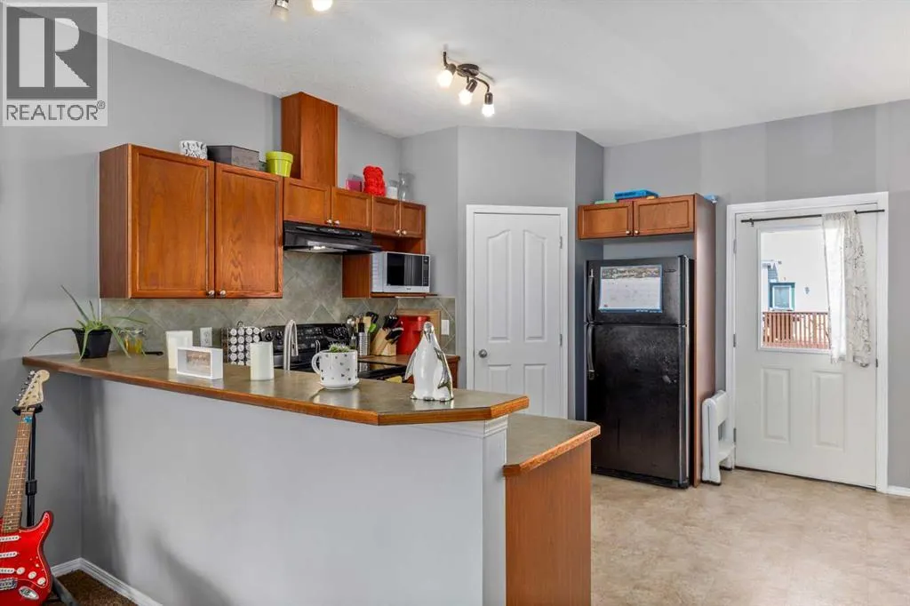 1303, 703 Luxstone Square SW