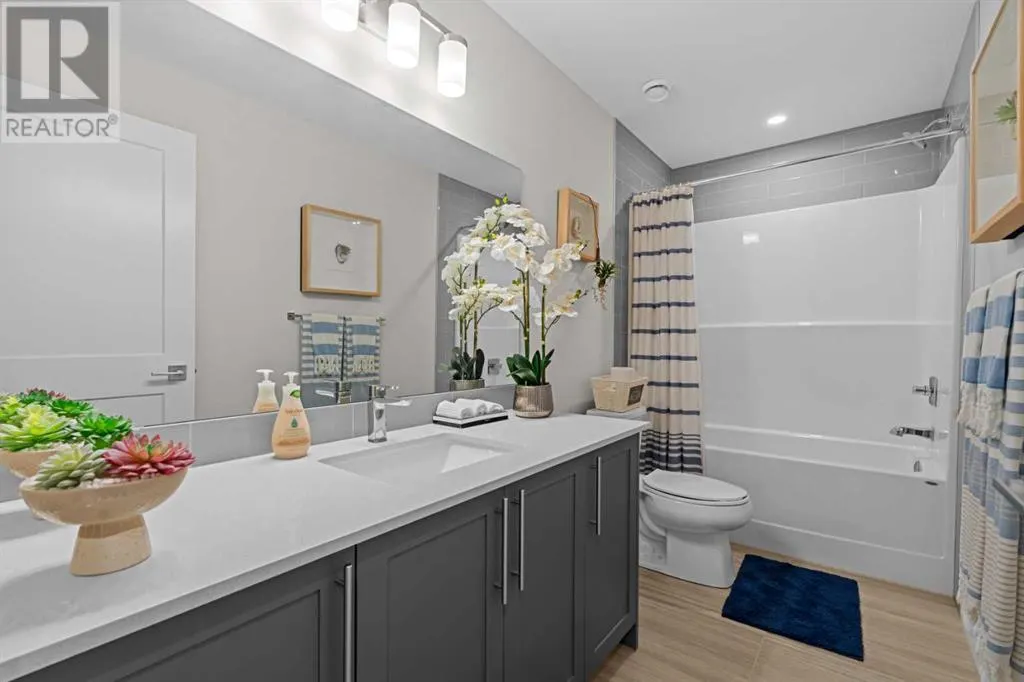 198 Crestridge Common SW