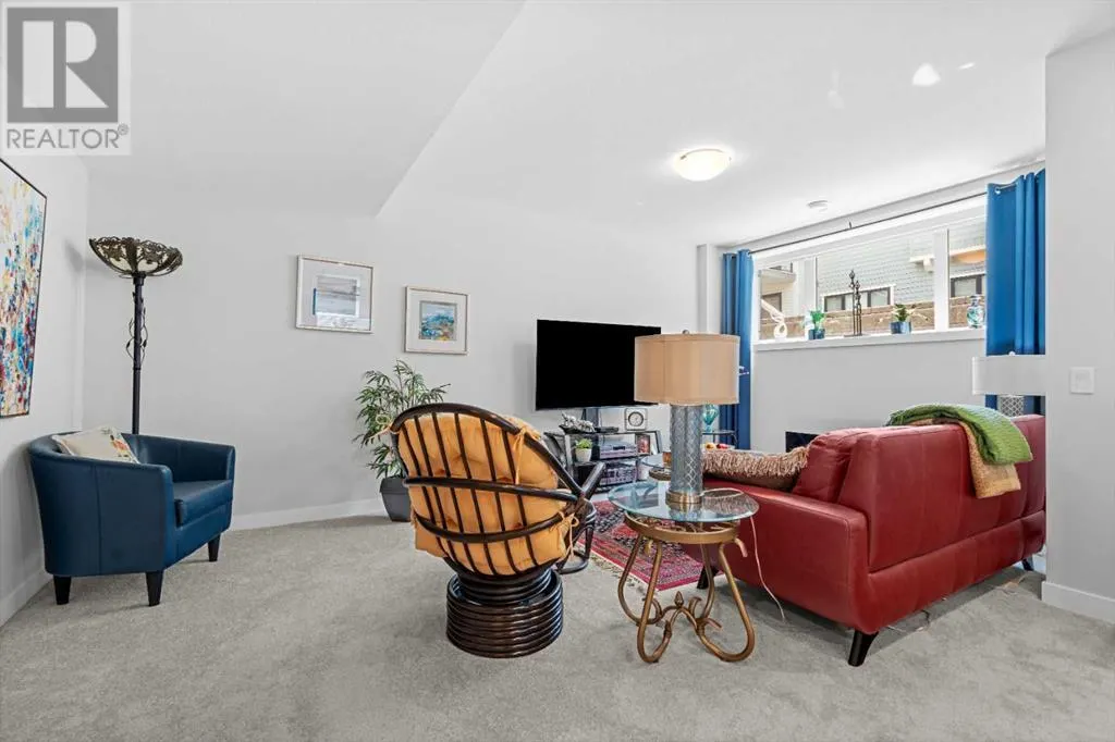 198 Crestridge Common SW