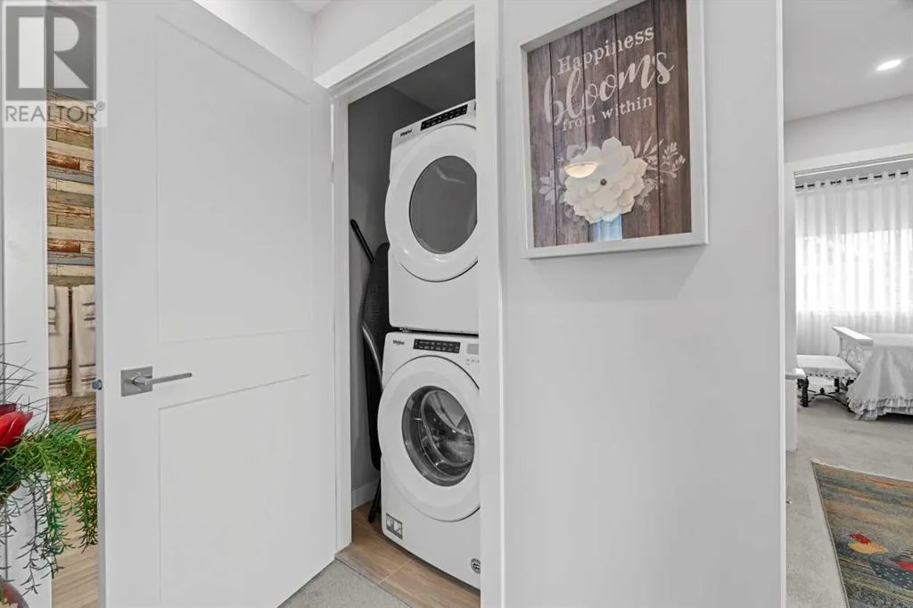198 Crestridge Common SW