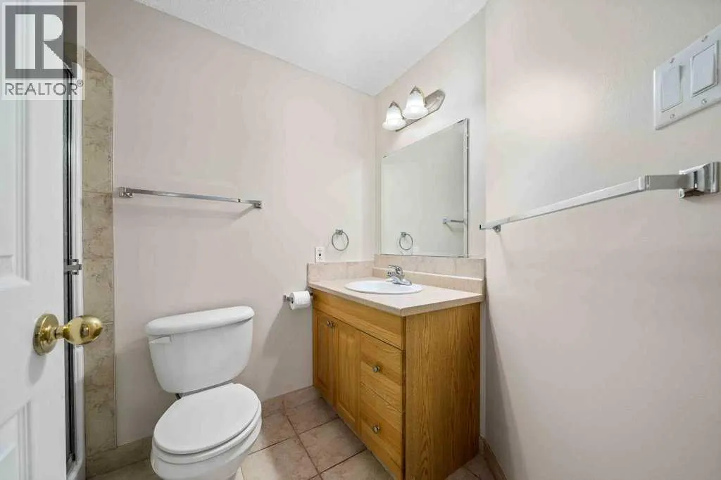 83 Stapeford Crescent SE