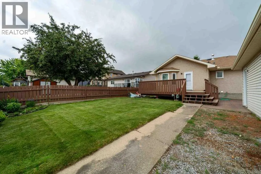83 Stapeford Crescent SE