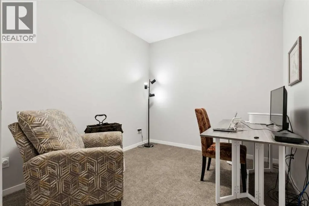 301, 30 Mahogany Mews SE