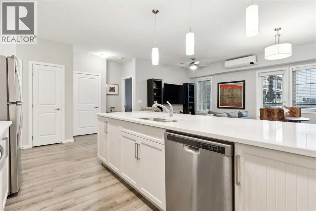 301, 30 Mahogany Mews SE