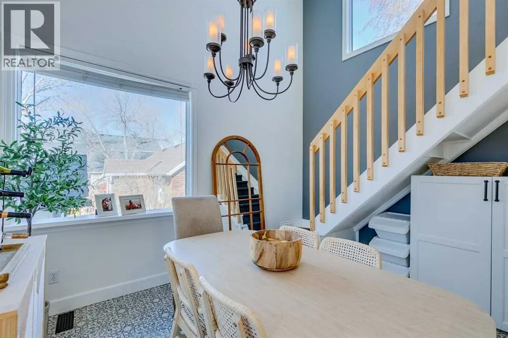 37 Elma Street W