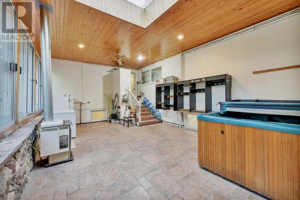 9 Cronquist Close