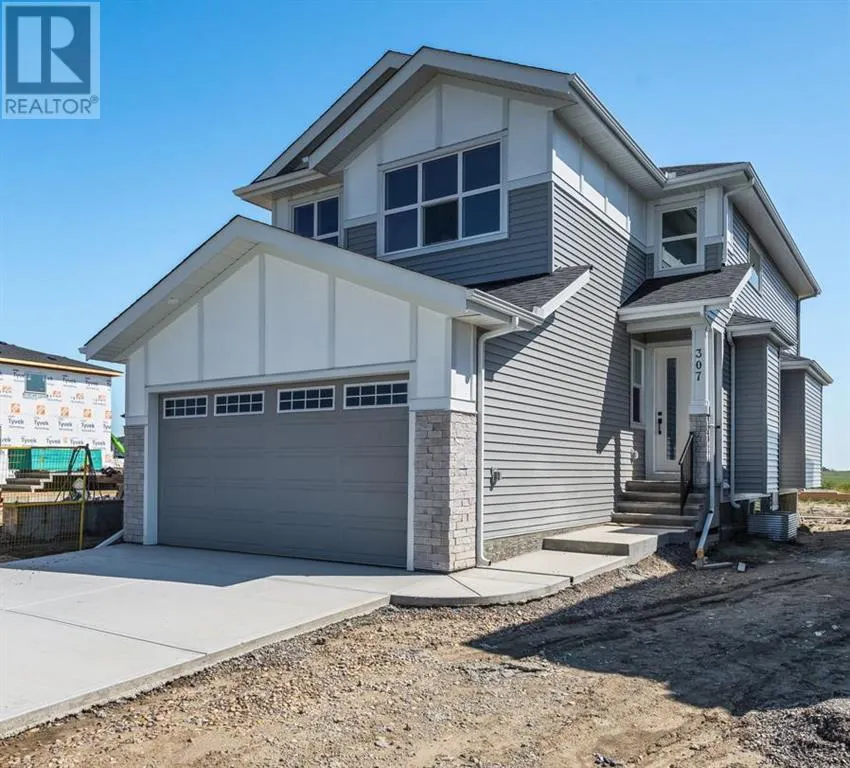 307 Kinniburgh Loop