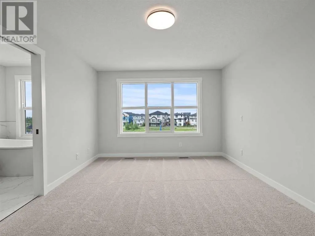 307 Kinniburgh Loop