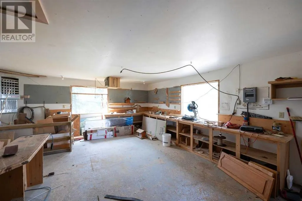 160 Community Lane