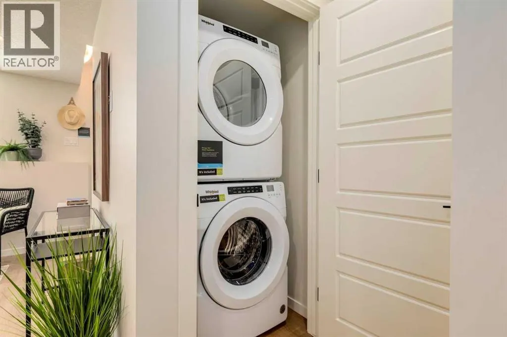 105, 135 Mahogany Parade SE
