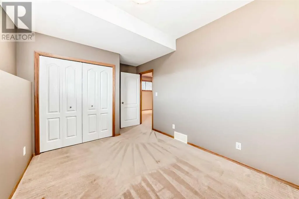 20 Jepsen Crescent