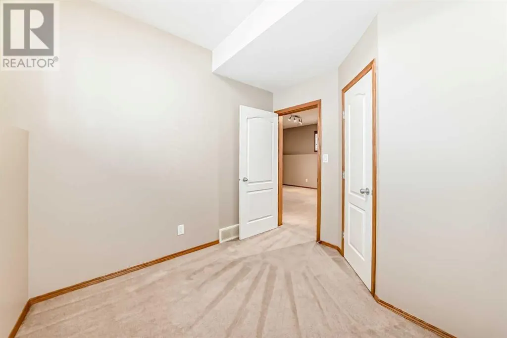 20 Jepsen Crescent
