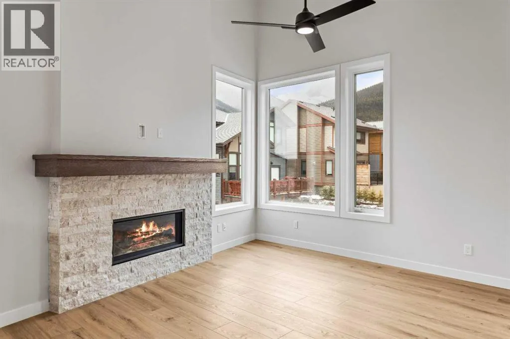 203J, 209 Stewart Creek Rise