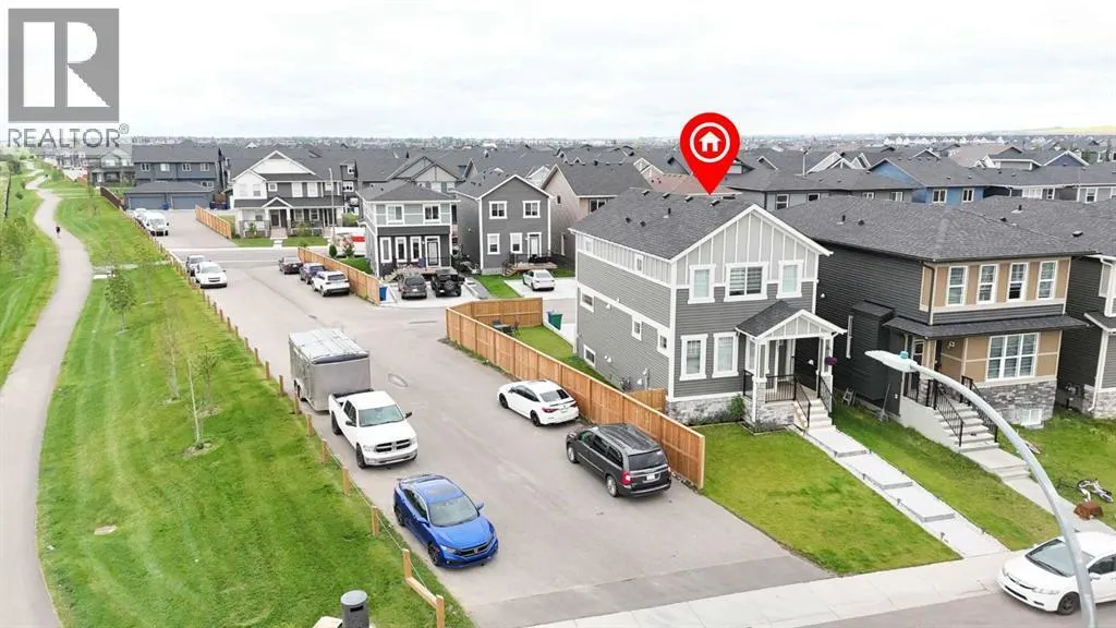 117 Midtown Close SW