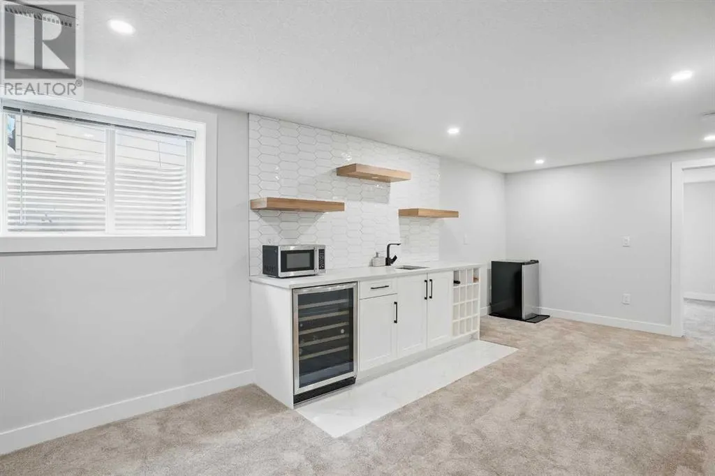 131 Deer Park Place SE