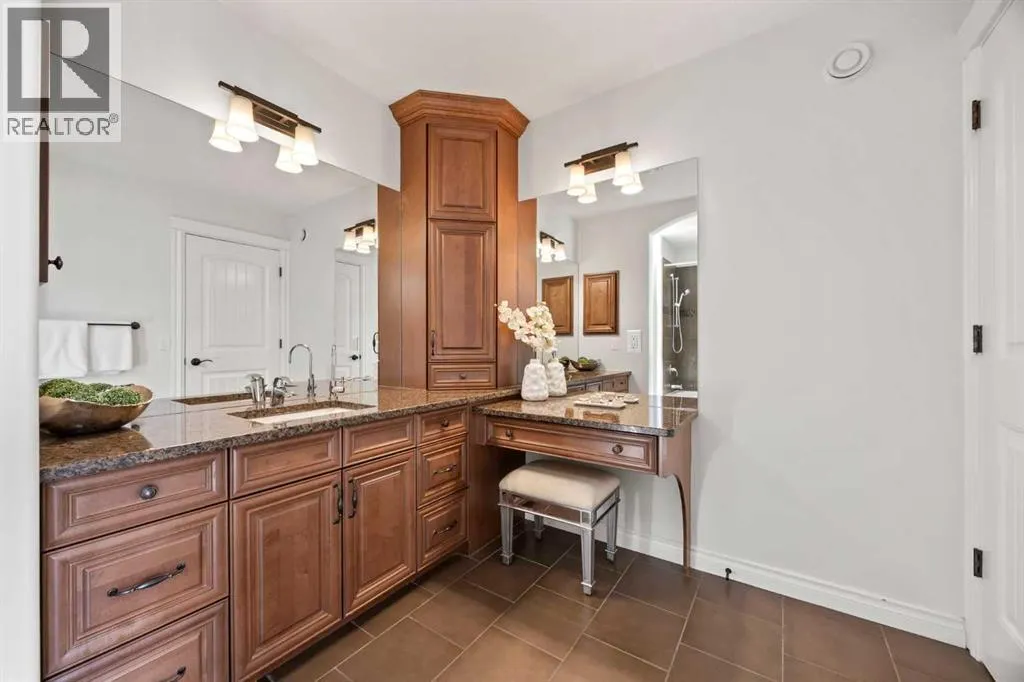 869 East Chestermere Drive