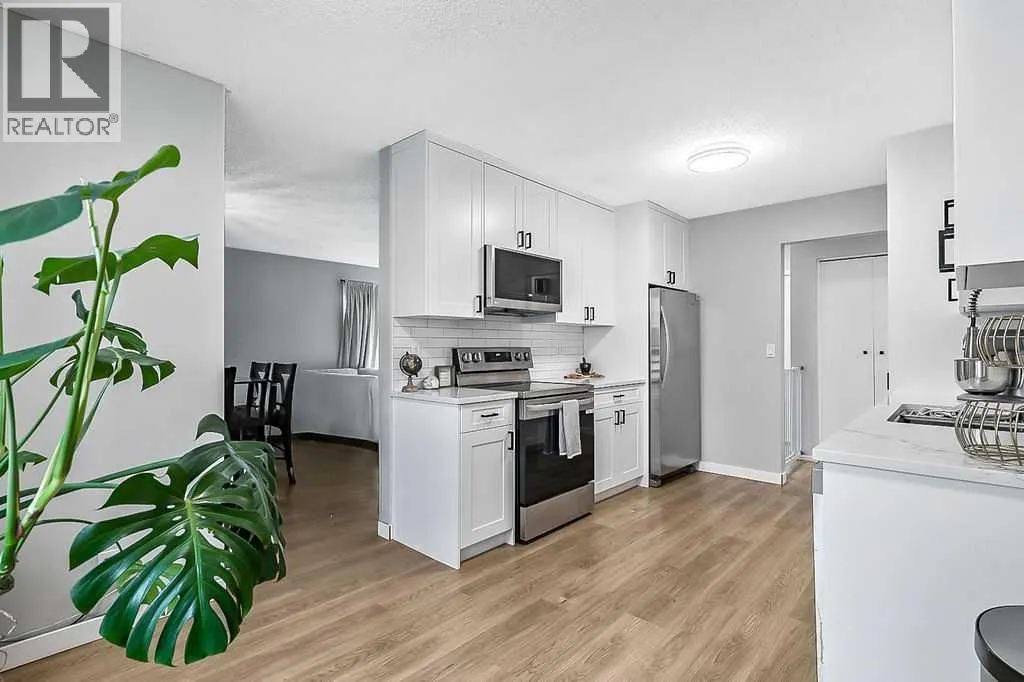 127 Thorson Crescent