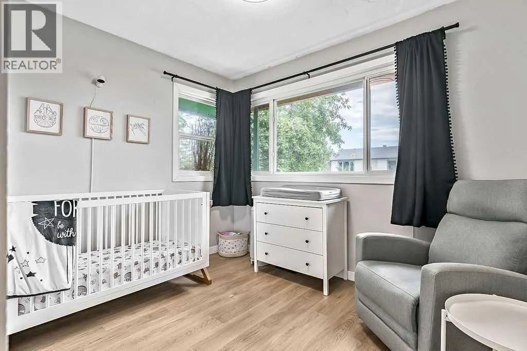 127 Thorson Crescent