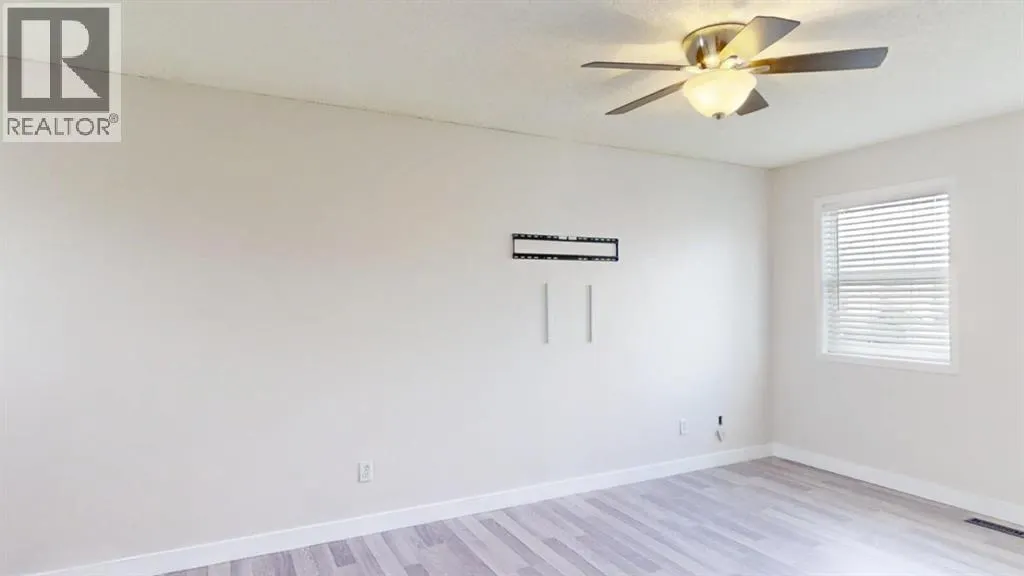 53 Cimarron Meadows Close