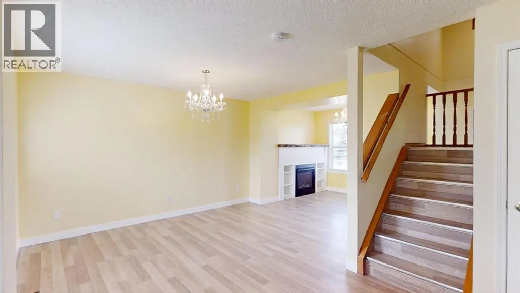 53 Cimarron Meadows Close