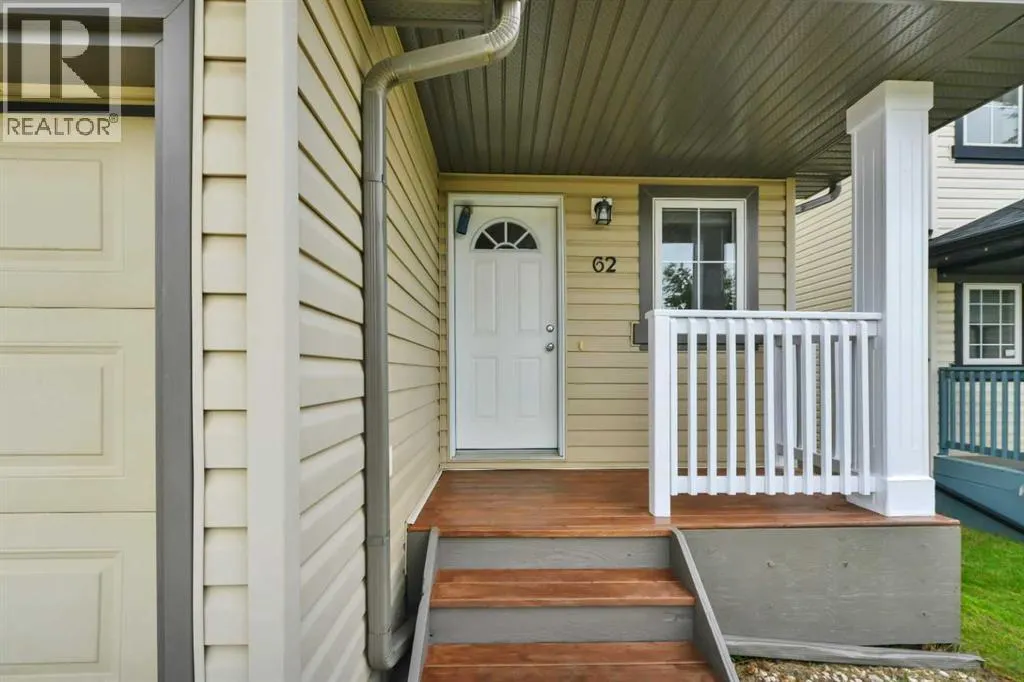 62 Adamson Avenue